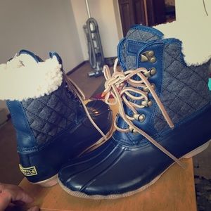 🎊Sperry boots 🎉 for winter great condition